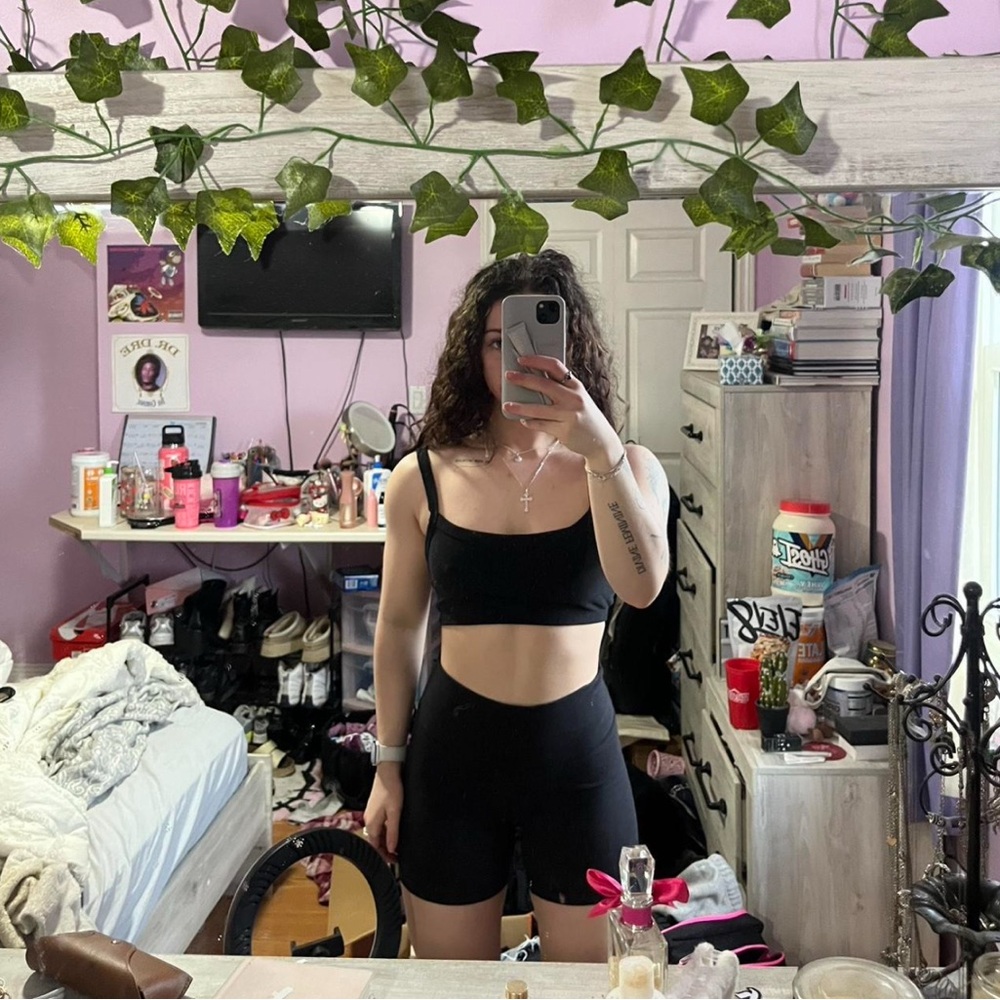 Aritzia Black Sports Bra and Shorts